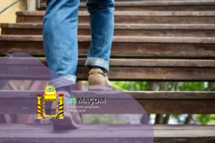 Degraus nos Templos do Rito Escocês Antigo e Aceito e a Ascensão